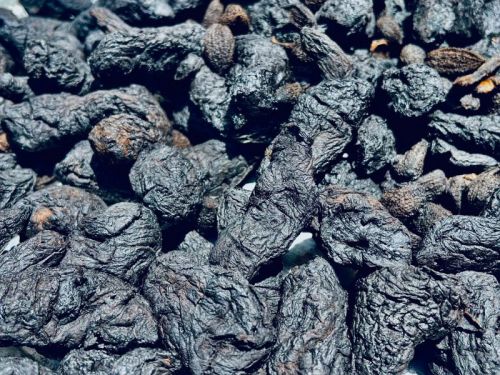 Nhật Ký Bào Chế Thục Địa: Quy Trình Phơi Nắng Lần Thứ 2