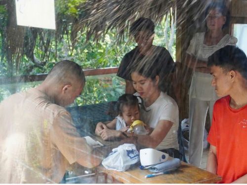 Hồi Sinh Dạ Dày: Nghệ Thuật Lắng Nghe Và Chăm Sóc