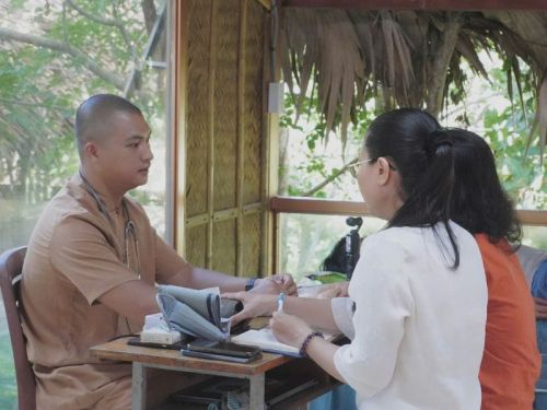 Tỳ Vị Yếu Là Gì? Dấu Hiệu Đau Dạ Dày, Trào Ngược Và Cách Phục Hồi Từ Gốc